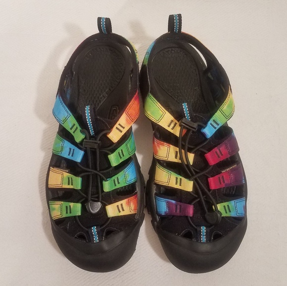 keen retro sandals